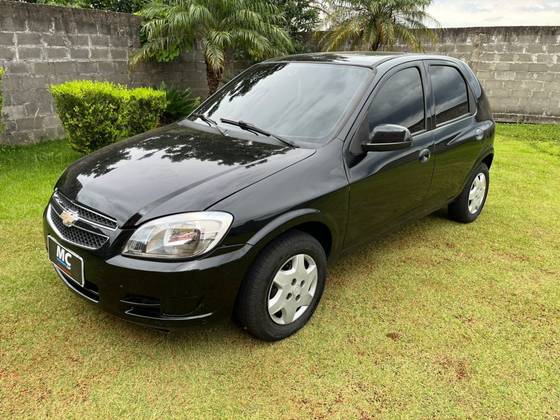 CHEVROLET CELTA 1.0 MPFI LT 8V FLEX 4P MANUAL CHEVROLET CELTA 1.0 MPFI LT 8V FLEX 4P MANUAL